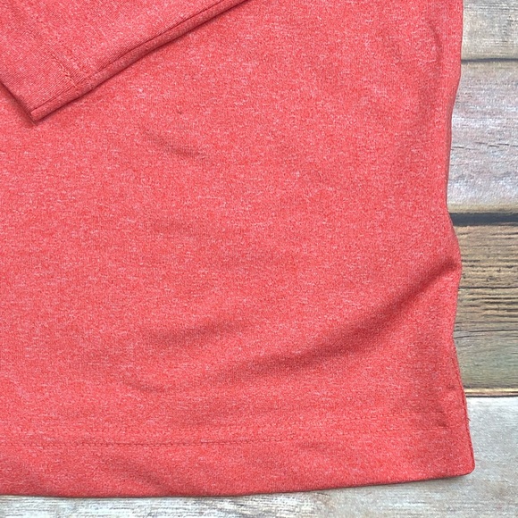 Reebok 1/4 Zip Pullover Performance Top - Picture 5 of 7